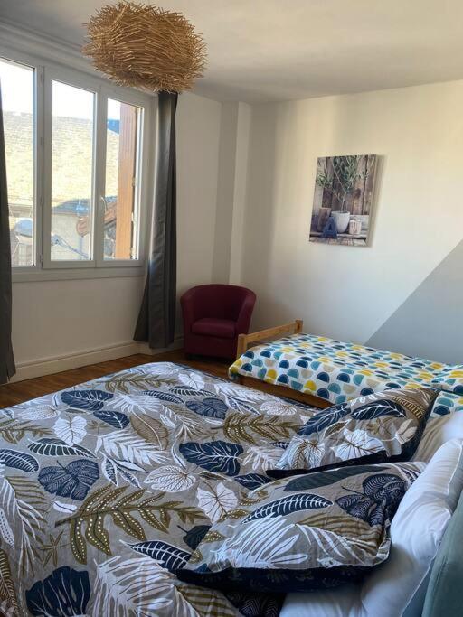 Gite De Tom Et Mag Classe 3 * Clevacances Villa Pontgibaud Exteriör bild