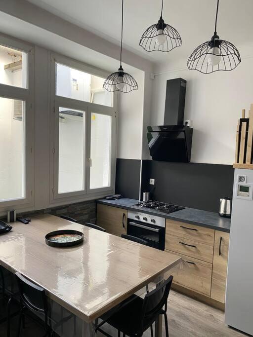 Gite De Tom Et Mag Classe 3 * Clevacances Villa Pontgibaud Exteriör bild