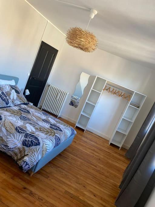 Gite De Tom Et Mag Classe 3 * Clevacances Villa Pontgibaud Exteriör bild